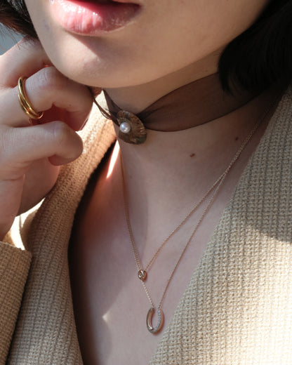 mobius dia necklace
