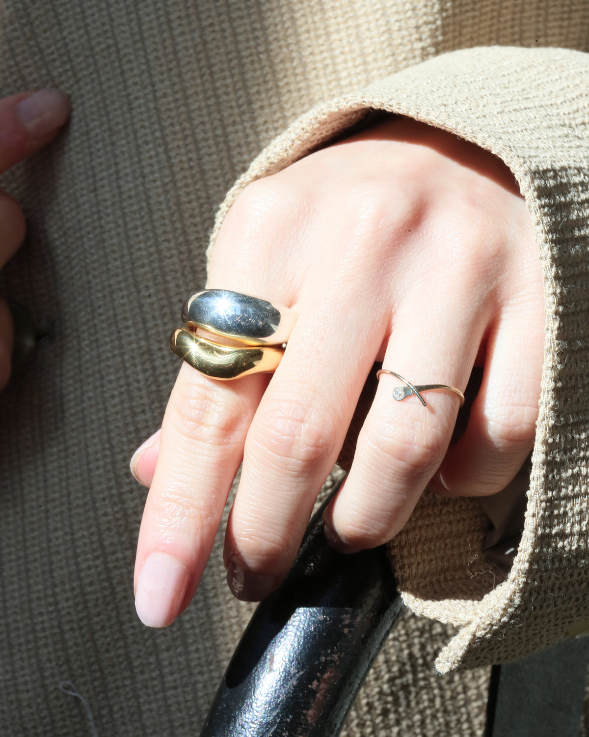 flowing ring 2 YG
