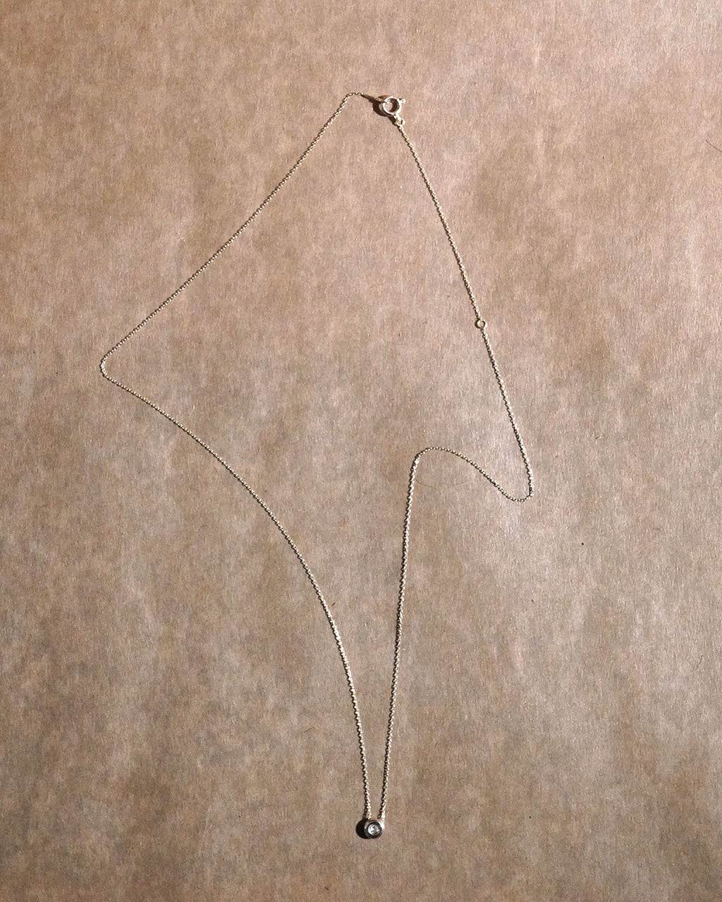 dount dia necklace