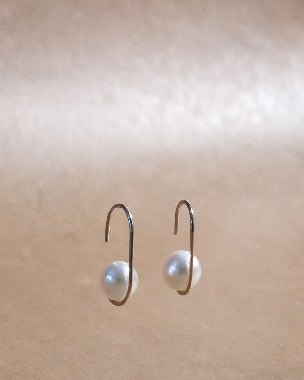 minimum pearl pierce
