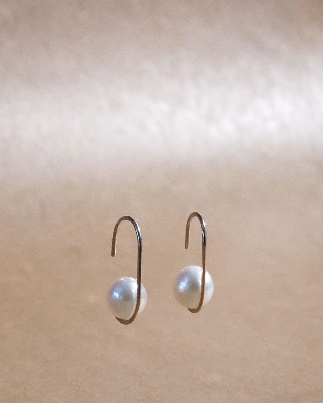 minimum pearl pierce