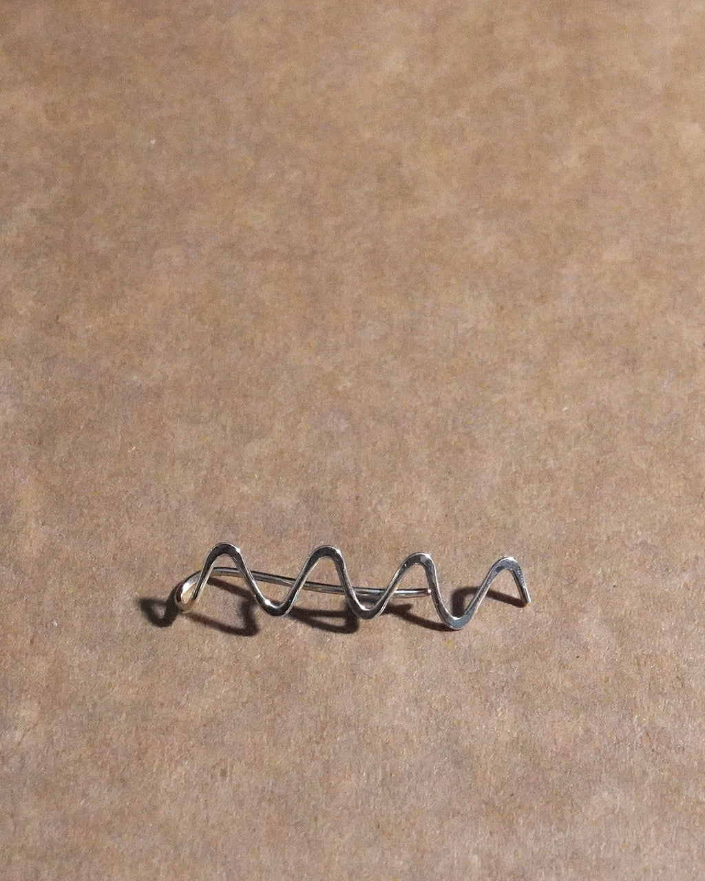 wave ear clip